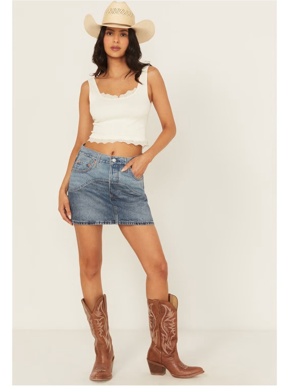LEVI'S WOMEN'S ICON MEDIUM WASH TWO-TONE DENIM WESTERN MINI SKIRT